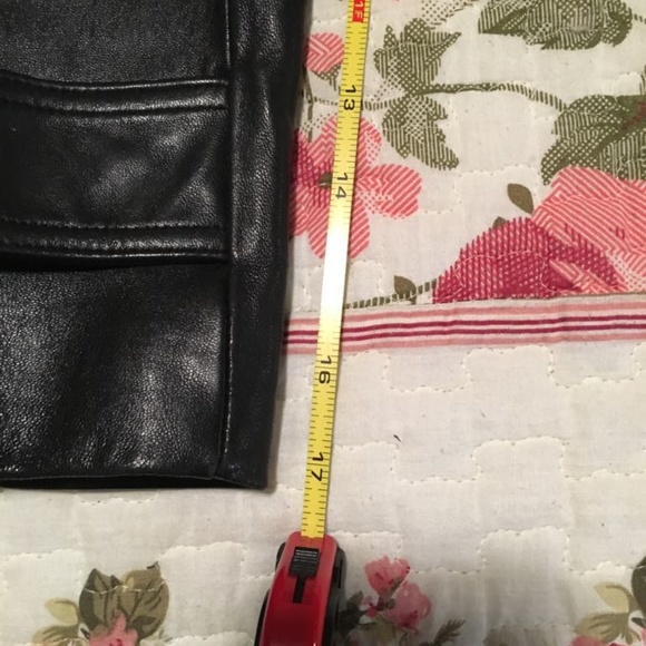 Leather Coat, MEDIUM - Picture 6 of 8